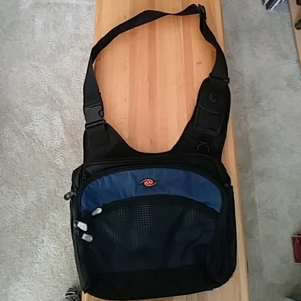 Everki Laptop Bag